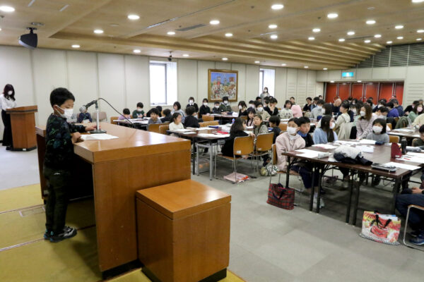 24/03/24 私のお薦め教えます　てら小屋遊学舎が作文発表会