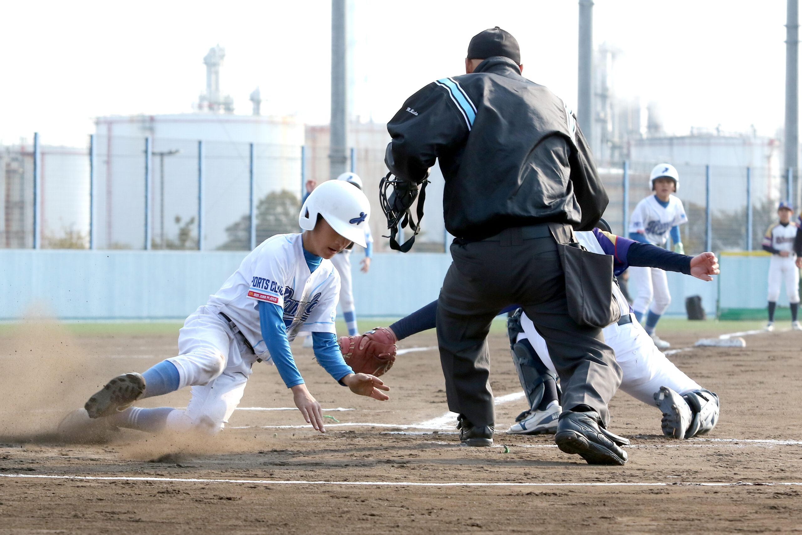26/01/24 県内Ｎｏ．１目指し熱戦始まる　Ｍ―１カップ学童軟式野球大会　25日が準決・決勝